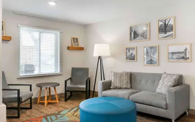 Photo 4 - Extended Stay America Suites - Providence