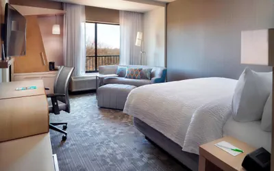 Photo 5 - Courtyard by Marriott LaGrange