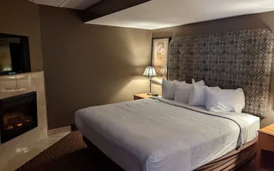 Photo 5 - Days Inn by Wyndham Birch Run