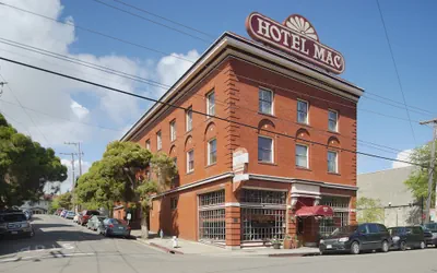 Photo 2 - Hotel Mac