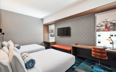 Photo 5 - Aloft by Marriott Seattle Sea-Tac Airport