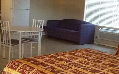 Photo 3 - Butterfield Stage Motel