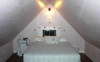 Photo 5 - The Carleton House