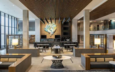 Photo 4 - Hilton Des Moines Downtown
