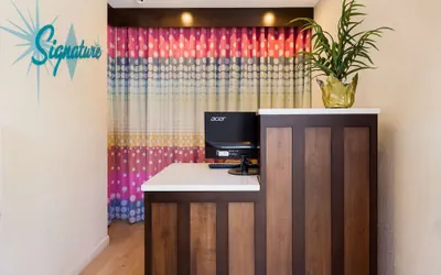 Photo 4 - Signature Inn Oakland