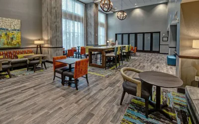 Photo 3 - Hampton Inn & Suites Nashville/Goodlettsville
