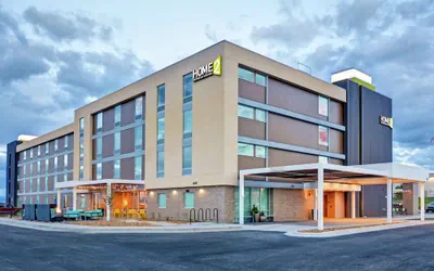 Photo 2 - Home2 Suites by Hilton Helena