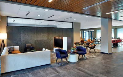 Photo 3 - Courtyard by Marriott Minneapolis West