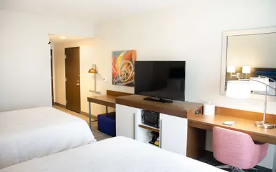 Photo 5 - Hampton Inn Lebanon