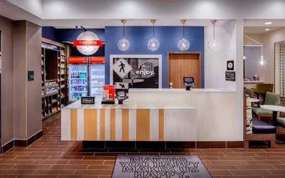 Photo 5 - Hampton Inn Paramus