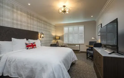 Photo 4 - Aristocrat Hotel, BW Signature Collection