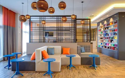Photo 3 - Hampton Inn & Suites Boston/Waltham