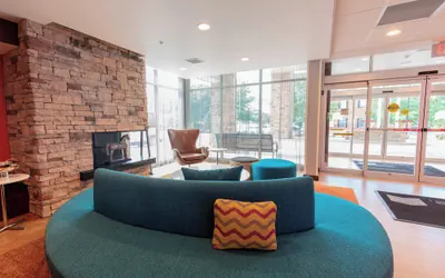 Photo 5 - Fairfield Inn & Suites by Marriott Atlanta Woodstock