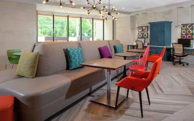 Photo 5 - Home2 Suites by Hilton Bloomington