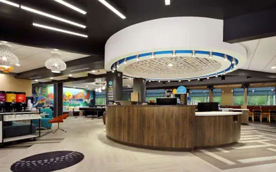 Photo 4 - Tru By Hilton Meridian