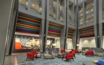 Photo 2 - The Summit Hotel