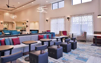 Photo 5 - Homewood Suites by Hilton Des Moines Airport