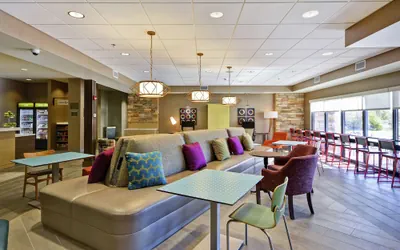 Photo 3 - Home2 Suites by Hilton Carbondale