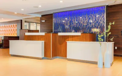 Photo 4 - Fairfield Inn & Suites by Marriott Decatur at Decatur Conference Center