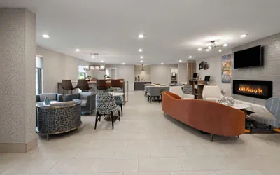 Photo 5 - La Quinta Inn & Suites by Wyndham Greenville Woodruff Rd.