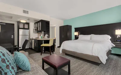 Photo 5 - Staybridge Suites Seattle Downtown - Lake Union by IHG