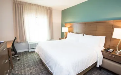Photo 3 - Staybridge Suites Houston East - Baytown by IHG