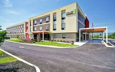 Photo 2 - Home2 Suites by Hilton Mechanicsburg