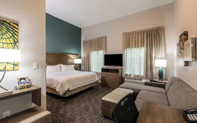 Photo 5 - Staybridge Suites Lake Jackson by IHG