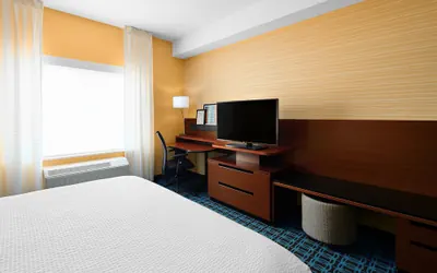 Photo 5 - Fairfield Inn&Suite by Marriott Fresno Yosemite Intl Airport