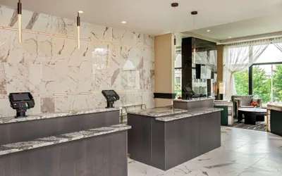 Photo 5 - DoubleTree by Hilton Youngstown Downtown