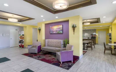 Photo 5 - Quality Inn & Suites Carlsbad Caverns Area