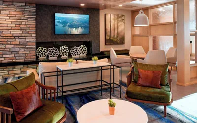 Photo 4 - Fairfield Inn & Suites by Marriott Columbus, IN