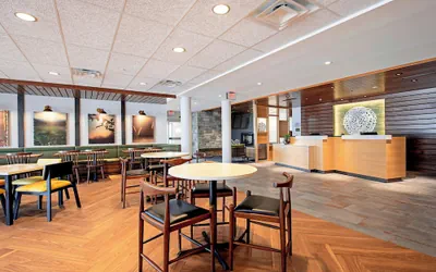 Photo 4 - Fairfield Inn & Suites by Marriott Duluth Waterfront