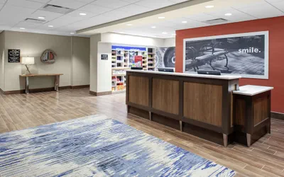 Photo 5 - Hampton Inn & Suites Overland Park South