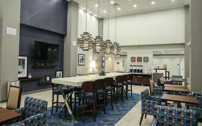 Photo 2 - Hampton Inn & Suites Mount Laurel/Moorestown