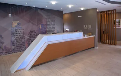 Photo 5 - SpringHill Suites by Marriott Newark Downtown