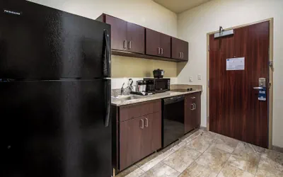 Photo 2 - Cobblestone Hotel & Suites - Victor