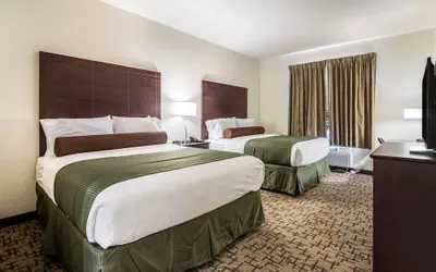 Photo 4 - Cobblestone Hotel & Suites - Victor