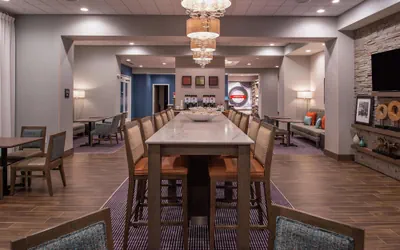 Photo 3 - Hampton Inn Benson