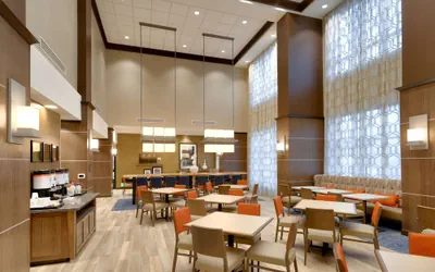 Photo 5 - Hampton Inn & Suites Rexburg