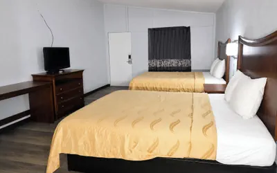Photo 3 - Scottish Inns & Suites Bay City, TX