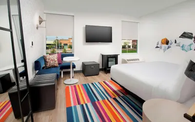 Photo 4 - Aloft Dublin-Pleasanton