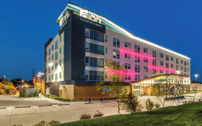 Aloft by Marriott Dallas Arlington Entertainment District