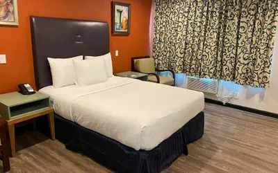 Photo 4 - Motel 6 Ridgecrest, CA - China Lake