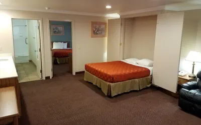 Photo 5 - Olive Tree Inn & Suites, a Howard Johnson by Wyndham
