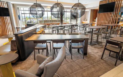 Photo 3 - SpringHill Suites by Marriott Ontario Airport/Rancho Cucamonga