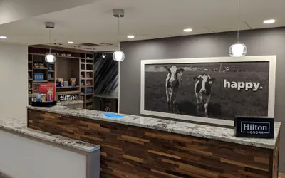 Photo 3 - Hampton Inn & Suites Rocky Hill - Hartford South