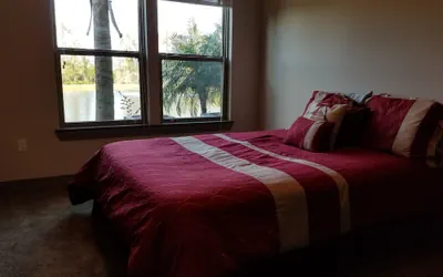 Photo 4 - Tropical Waterview Escape