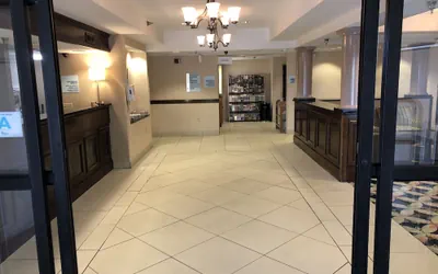 Photo 2 - Country Inn & Suites by Radisson, Murrells Inlet, SC