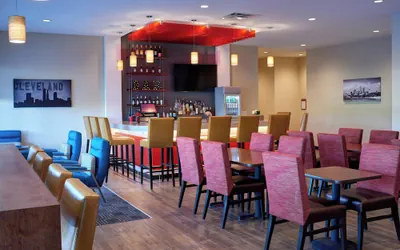 Photo 5 - TownePlace Suites by Marriott Cleveland Solon